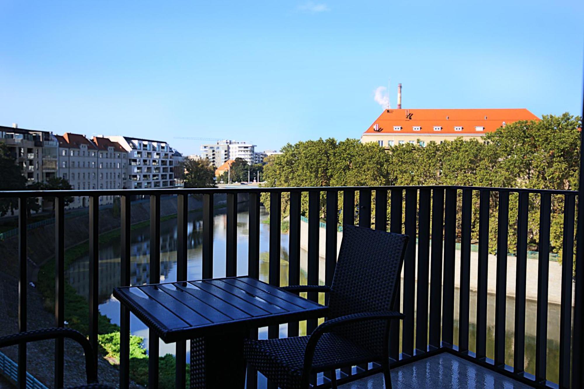 Apartimento Bulvar Prima Wrocław Buitenkant foto